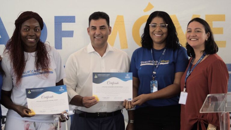 4 Carrocel Projeto Site INESQ QDF