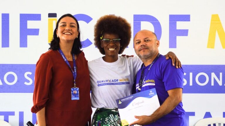 3 Carrocel Projeto Site INESQ QDF